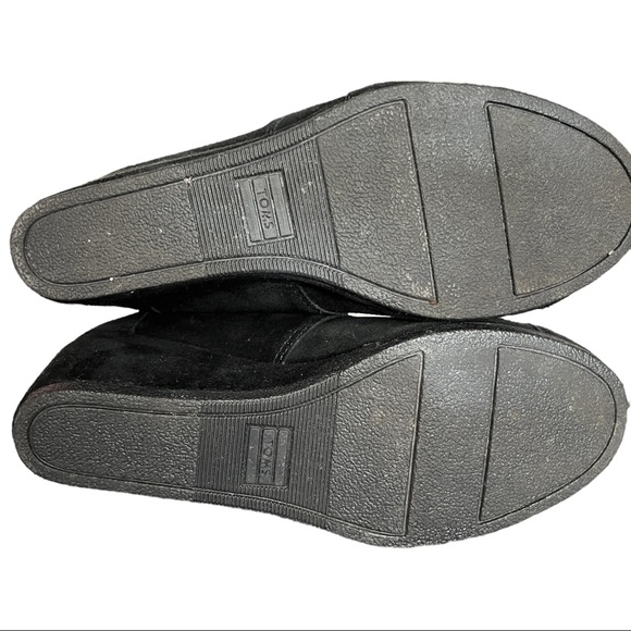 Toms Black Wedge lace up Booties Size 7 - Picture 5 of 6